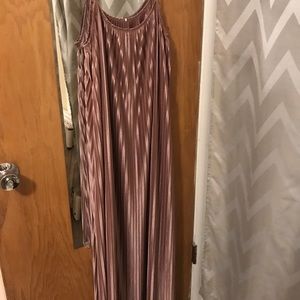 Pleated maxi dress